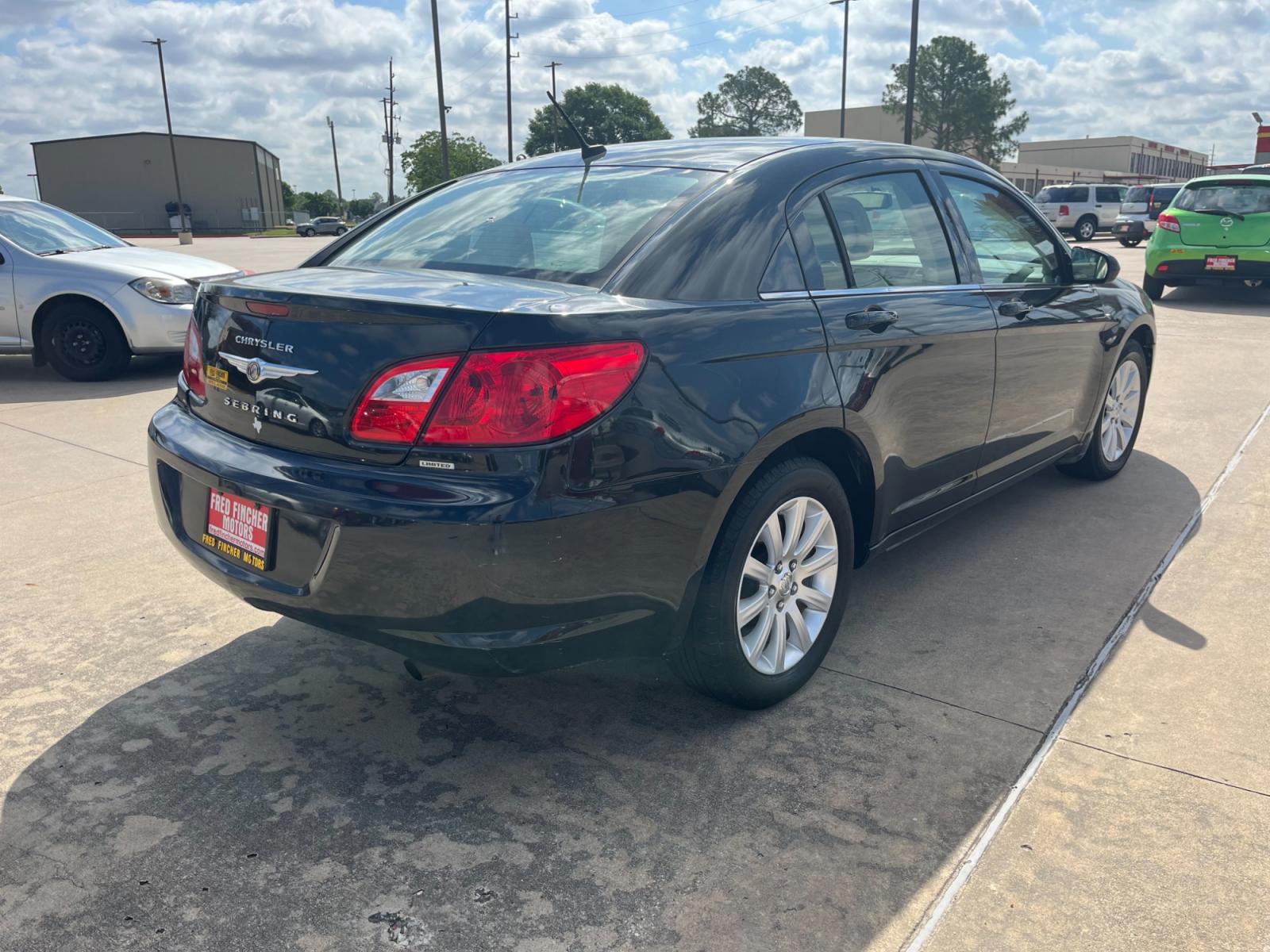 2010 Black /TAN Chrysler Sebring Sedan Limited (1C3CC5FB2AN) with an 2.4L L4 DOHC 16V engine, 4-Speed Automatic transmission, located at 14700 Tomball Parkway 249, Houston, TX, 77086, (281) 444-2200, 29.928619, -95.504074 - Photo #6